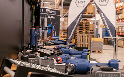 Hst journal - eröffnung des neuen gebäudes - - hs-technik