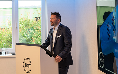 Hst journal - eröffnung des neuen gebäudes - - hs-technik