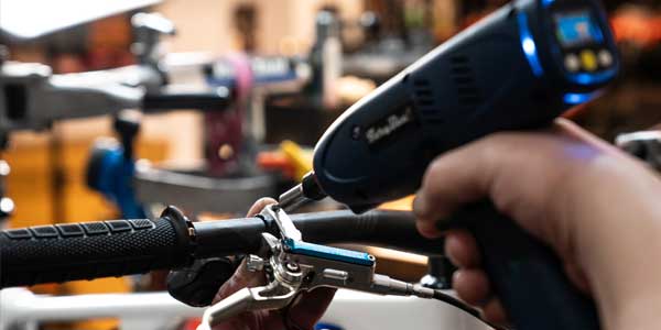 Hst journal - make a safe bike! - - hs-technik