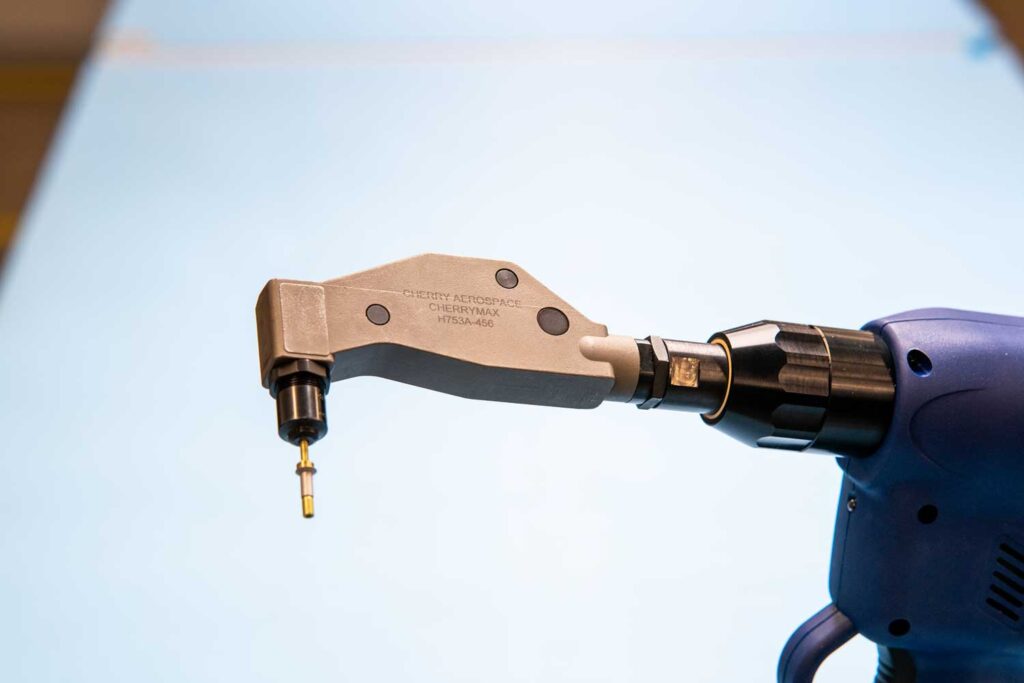 Hst journal - um die ecke nieten? - - hs-technik