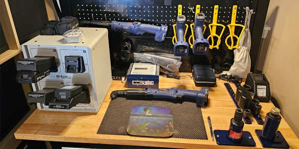 Hst Journal - Start-up spirit meets 40 years of precision. - - HS-Technik