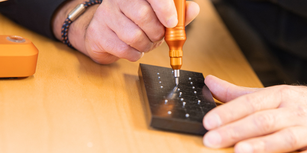 Hst journal - precision in low torque - - hs-technik